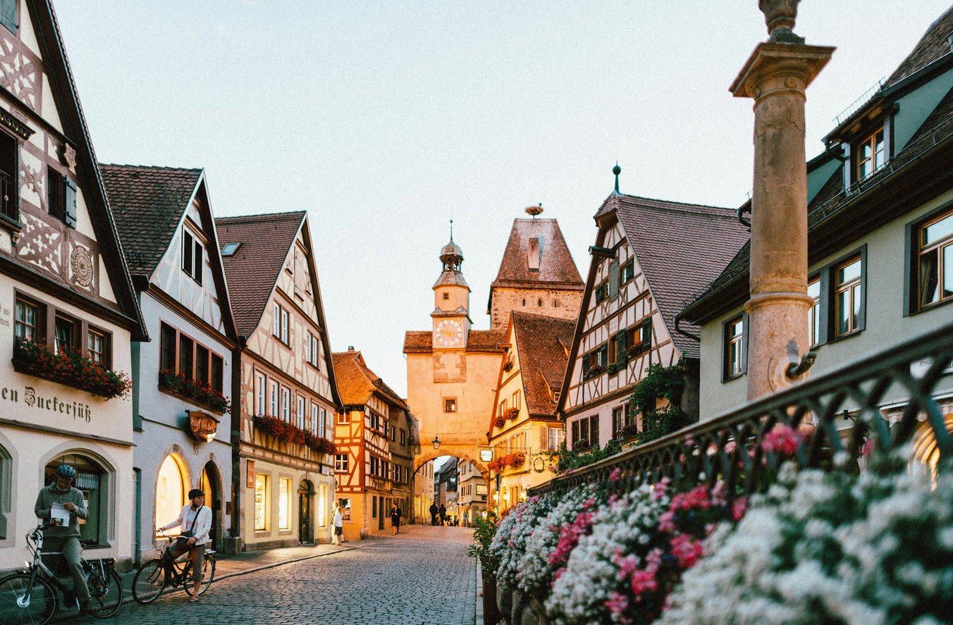 Tourist Visa Requirements for Europe in 2025